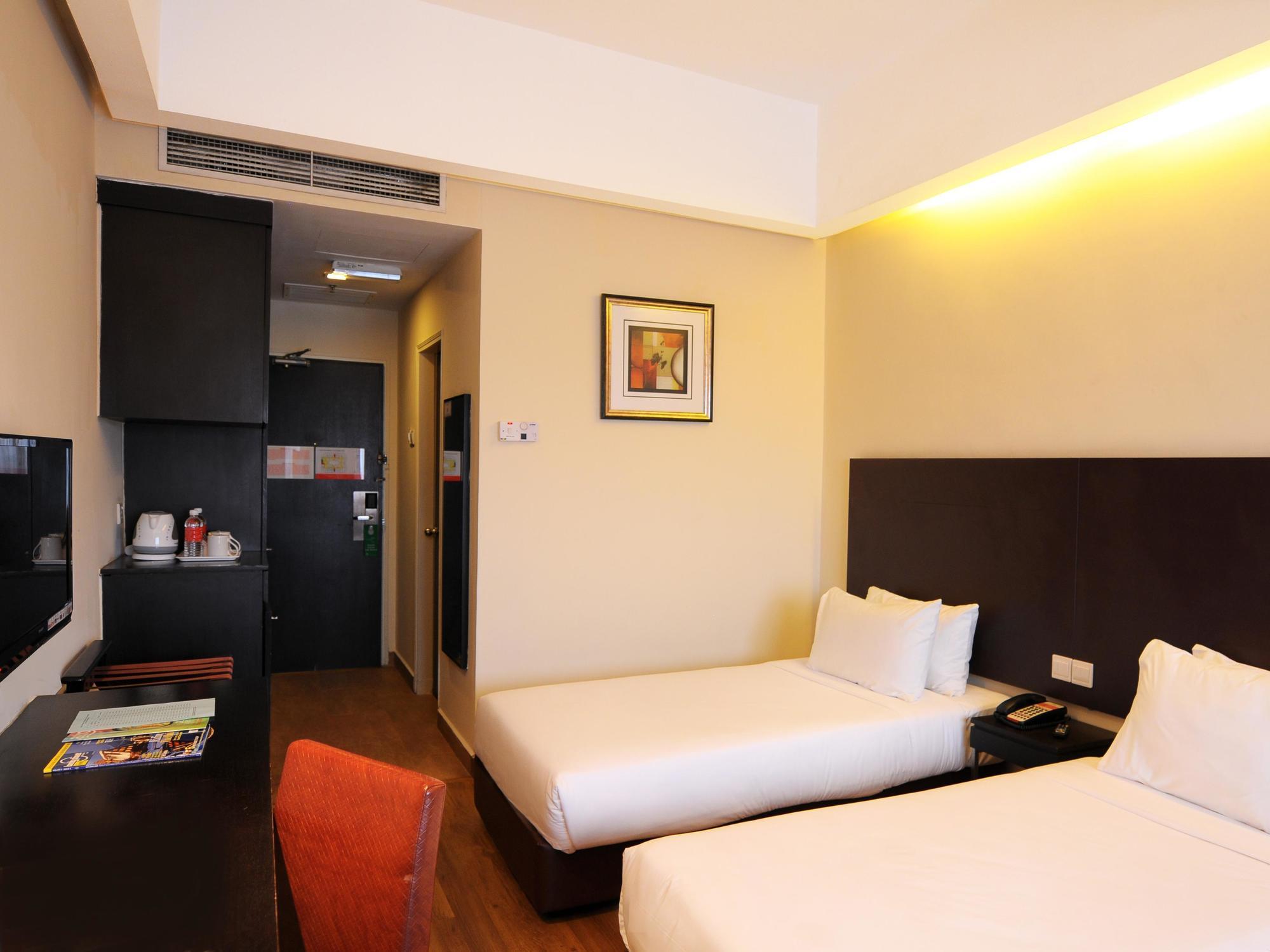 Hotel Sentral Riverview Melaka Exterior photo